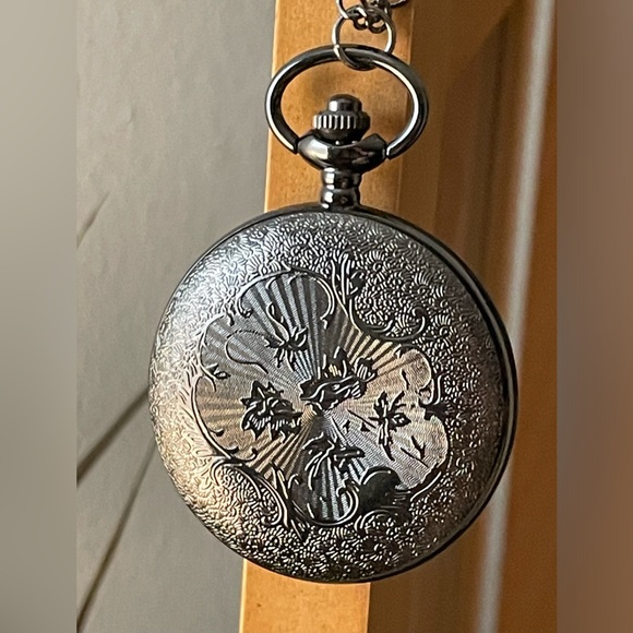Jack Skellington pocket watch - Picture 2 of 6